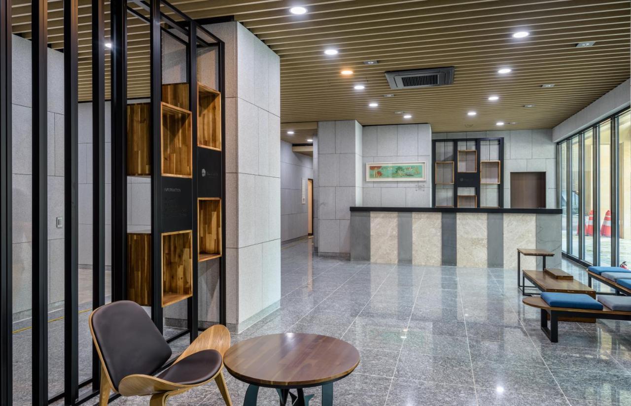 Hotel With City Jeju Dış mekan fotoğraf